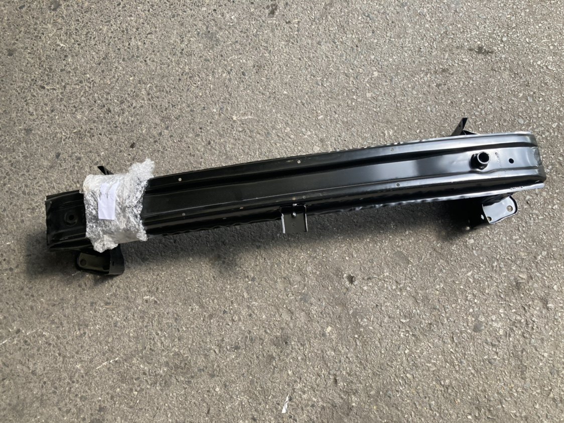 适配荣威550 ERX5 EI6 RX5 I6 名爵MG6 锐腾前后保险杠骨架