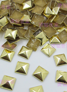 方块金色复古牛仔裤烫钻