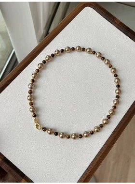 兰溪 秋冬美拉德虎眼石摩卡金棕珍珠贝混彩项链轻奢小众毛衣链女