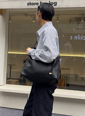 HBZ设计款编织托特单肩斜挎日系休闲背包小众松弛感皮质潮男女生