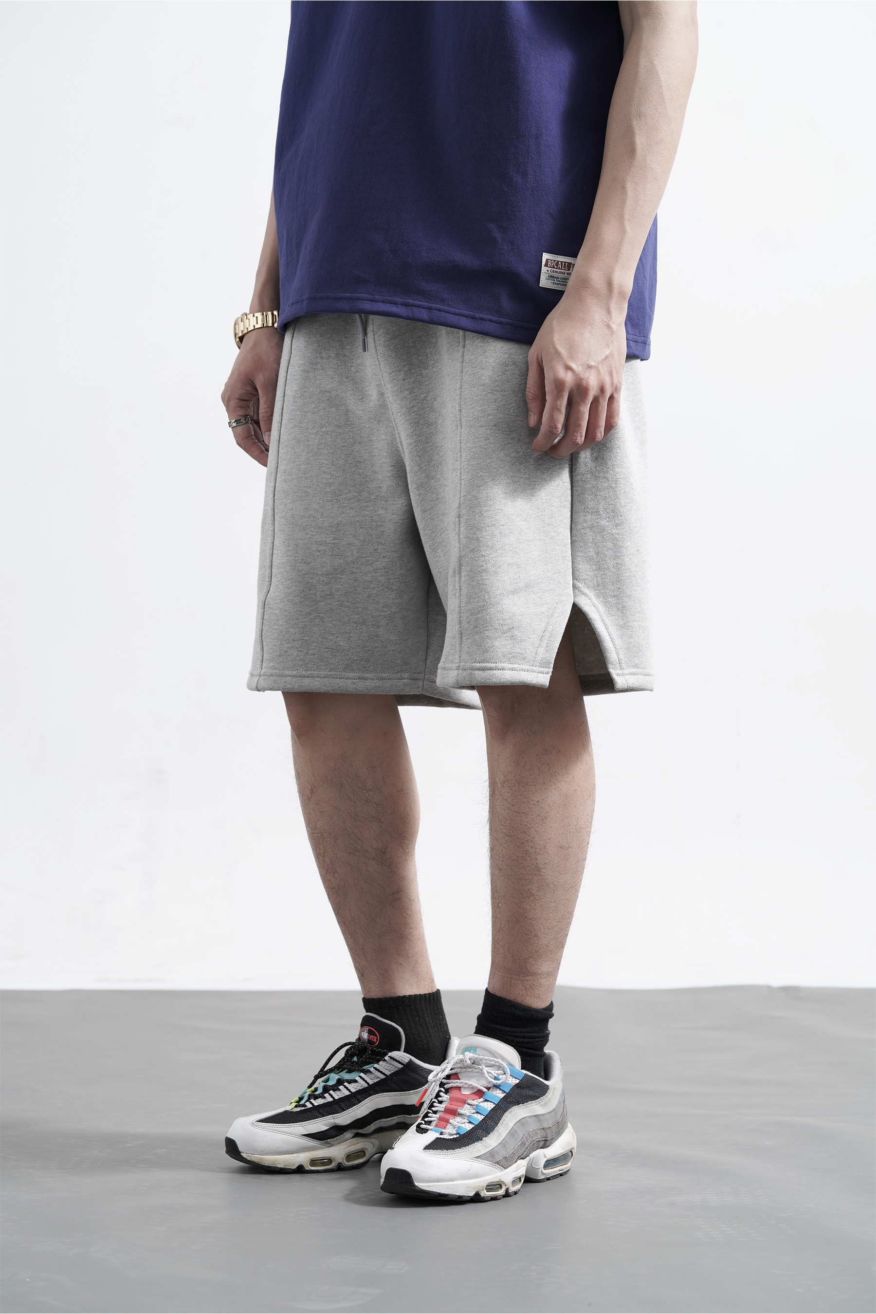 BPCALL中缝开衩宽松抽绳五分裤