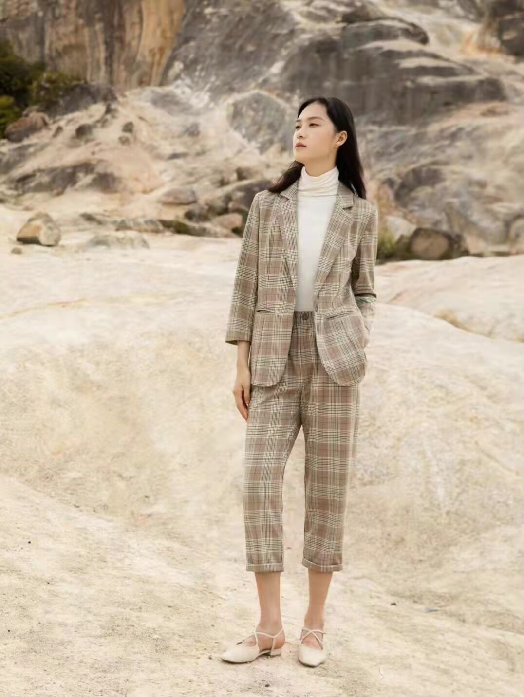 堓上女装时尚森系外套修身款格子西装长袖上衣9620