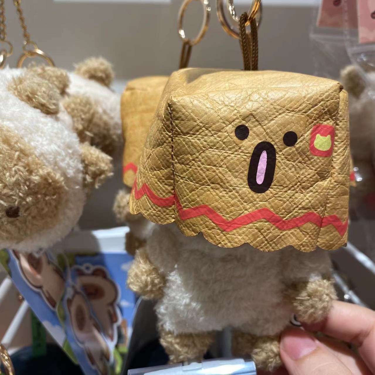 小猫阿狗系列挂件毛绒可爱卡通女生公仔躲藏家钥匙扣包包挂饰