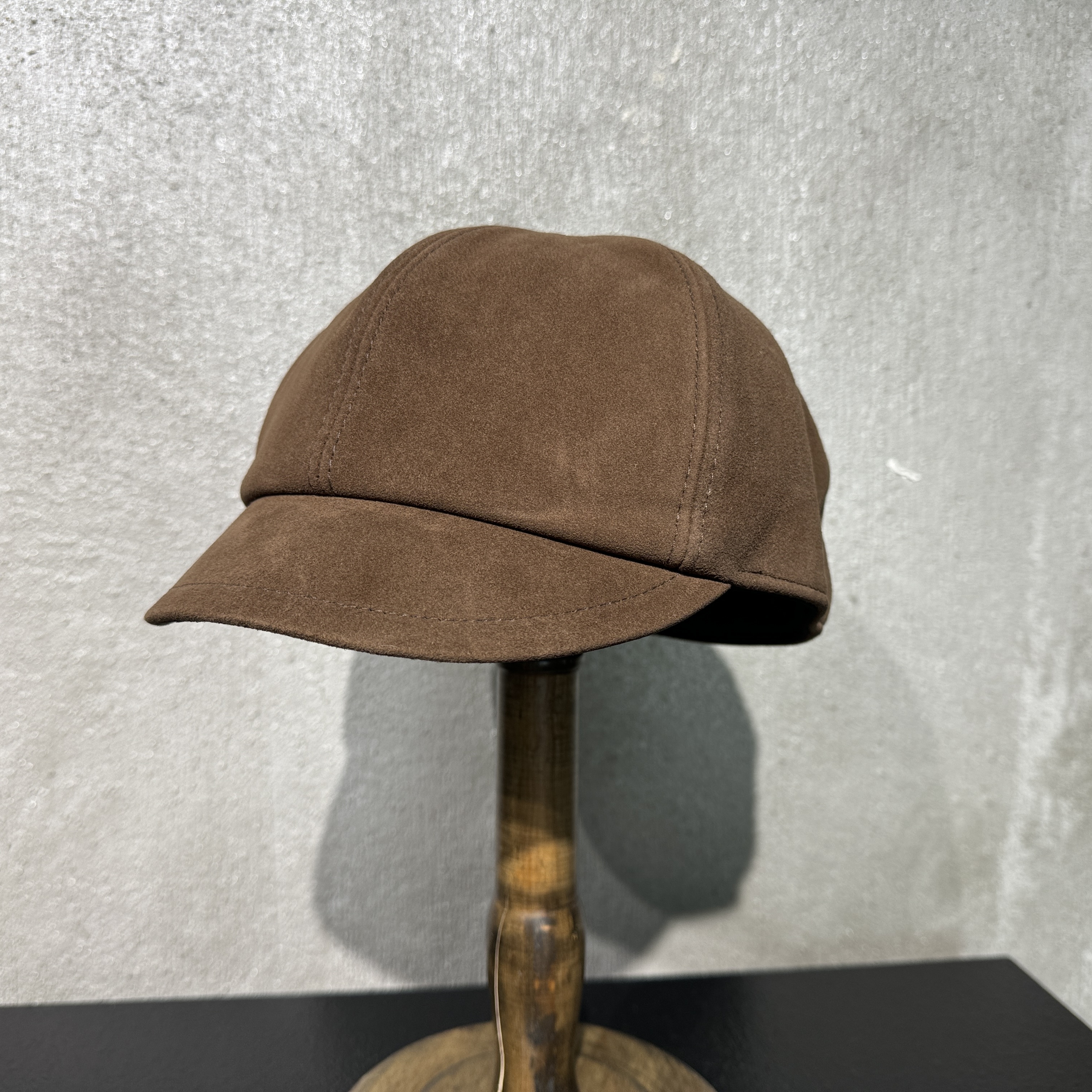 高端】限量 真皮小羊皮羊反绒手感柔软细腻 秋冬可调英伦棒球帽