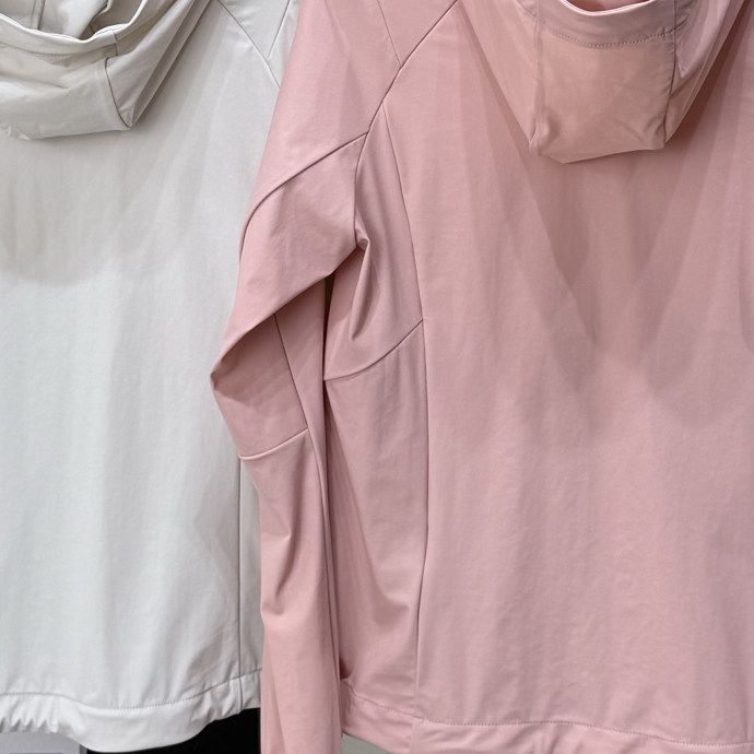 【0421】春夏新款青年流行时尚户外运动休闲女士连帽防晒外套SW