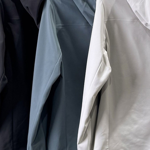 男女情侣款 新款 春季 户外运动休闲防风连帽夹克外套SW 0319