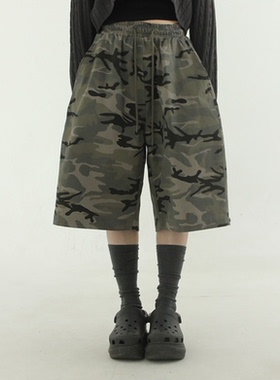 韩国代购23S/S camo pattern bermuda banding pants 迷彩半腿裤
