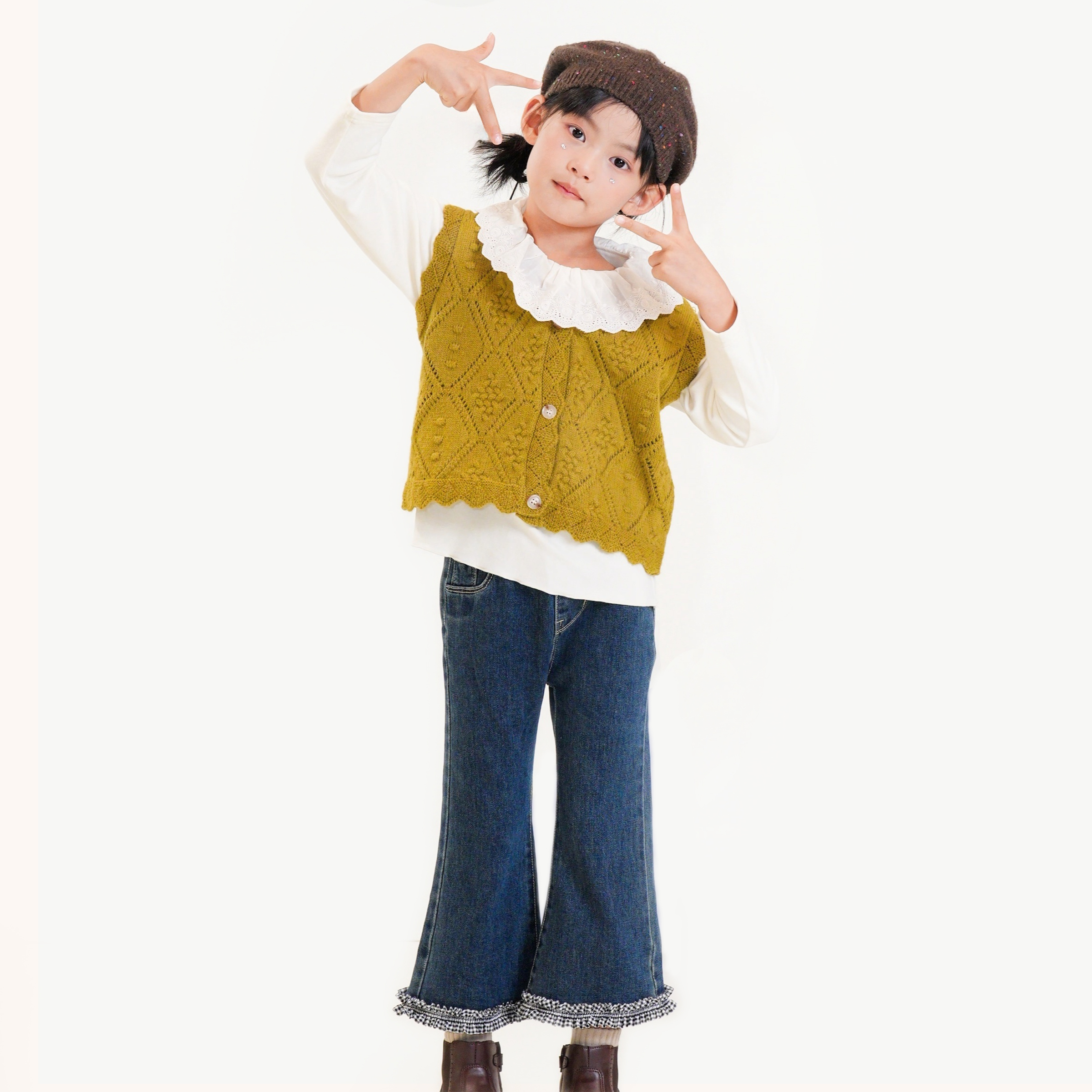 【亲爱的茁】秀场款女童秋季双层黑白格子花边微喇牛仔裤555235