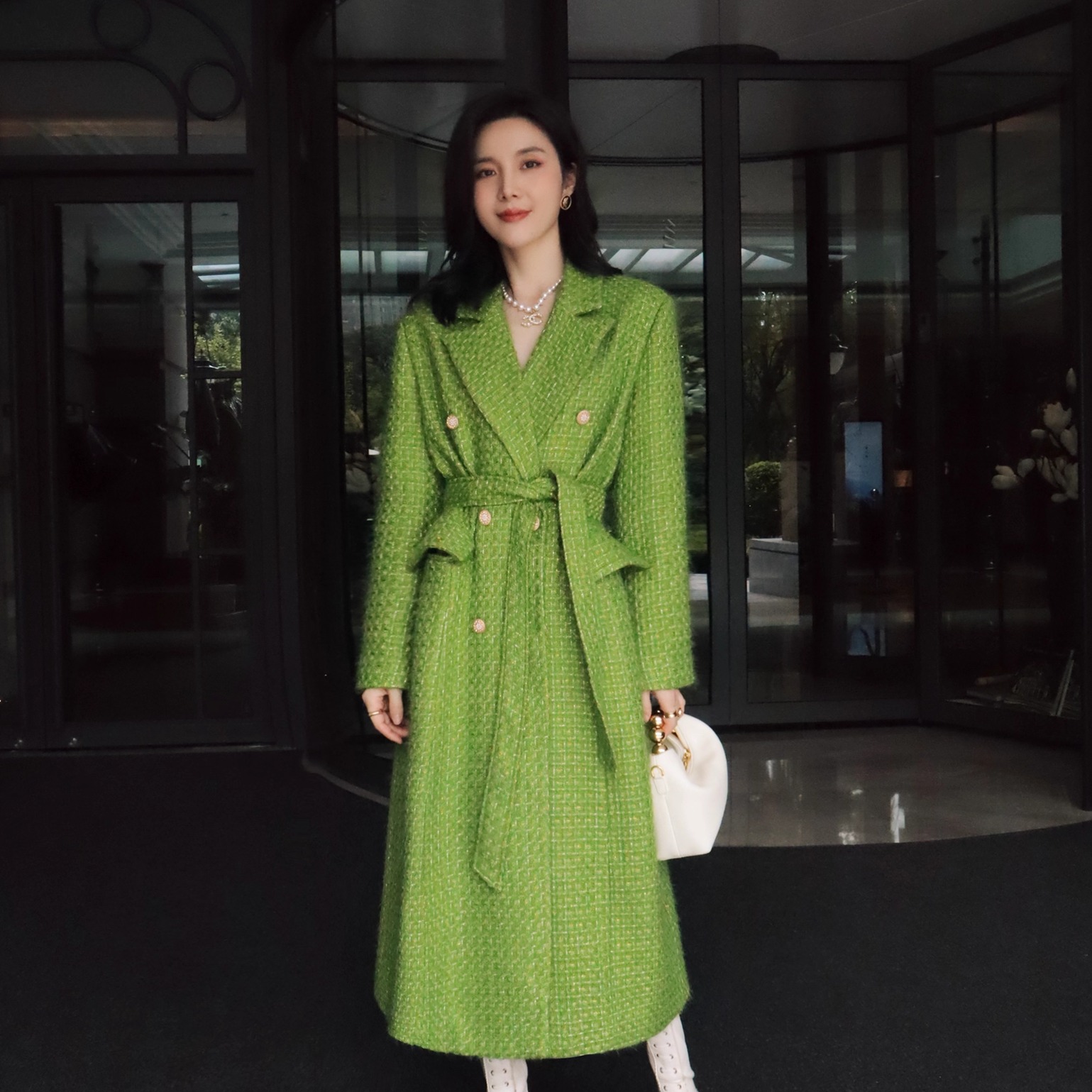 法式高级感霜绿色毛呢大衣外套女