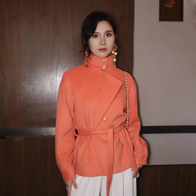 轻熟简约风短绒短款羊毛毛呢外套