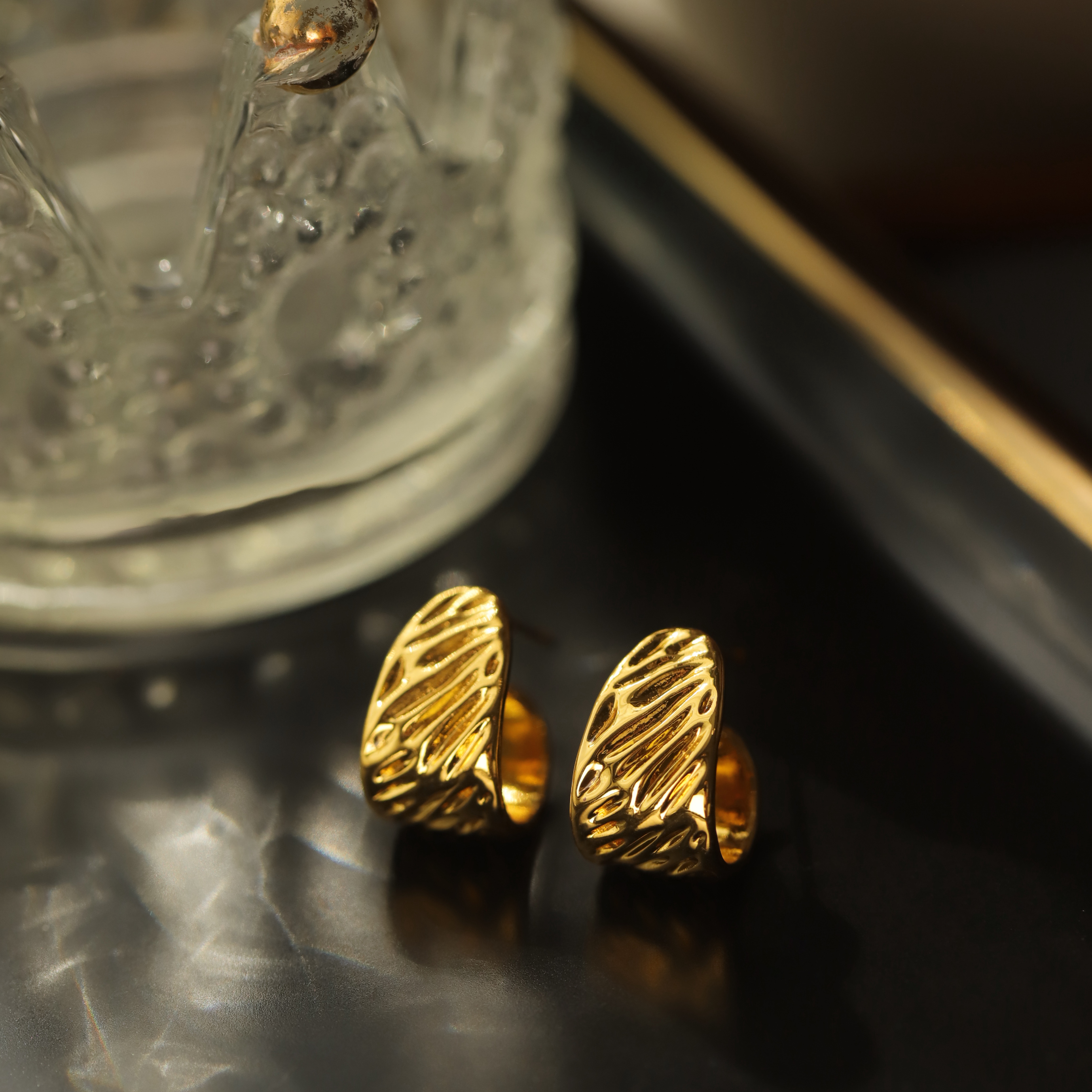 欧美个性不规则C圈耳环2025新款爆款高级感简约气质时尚素圈耳钉