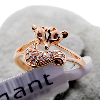 丽晶合金微镶甜美风小狐狸戒指