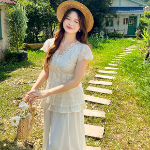 上衣 大码 百分百女装 夏季 胖mm显瘦伞摆收腰V领天丝刺绣衬衫