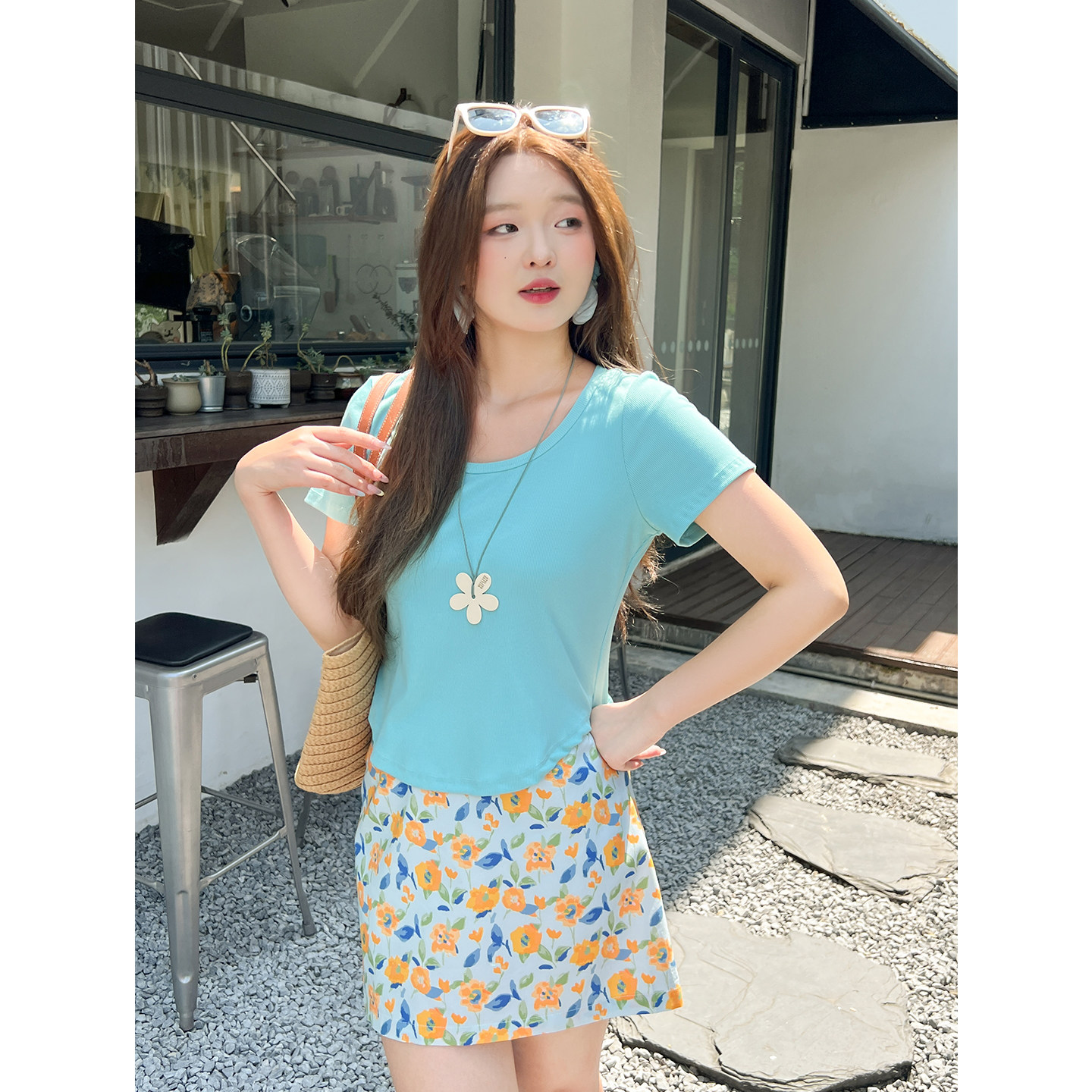 大码百分百女装夏季胖mm甜美显瘦圆领修身T恤碎花半裙套装