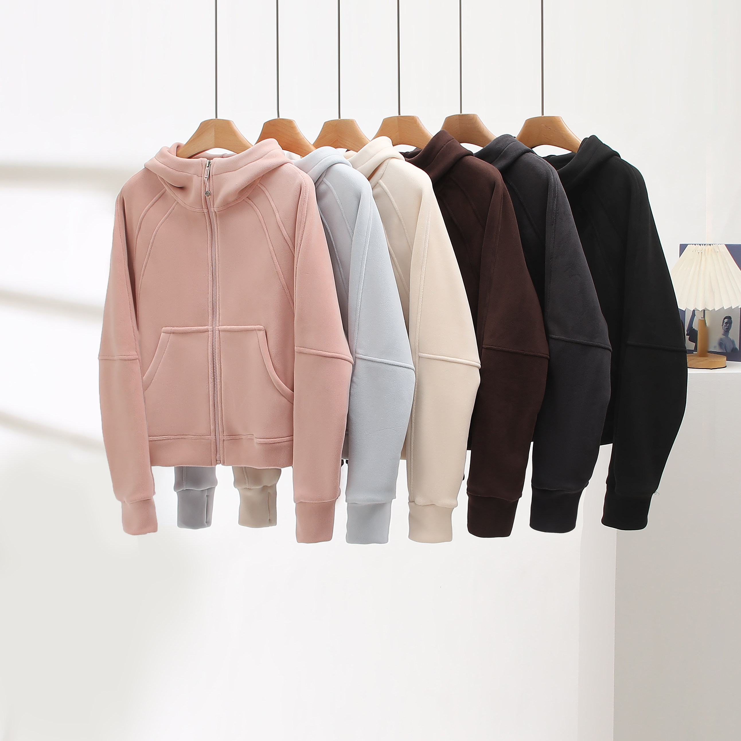 2026春款卫衣女高端运动休闲时髦减龄连帽拉链插肩袖开衫外套女潮,女装/女士精品,短外套,淘宝优惠券,粉丝福利购,淘宝优惠卷