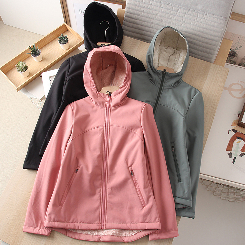 休闲连帽软壳冲锋衣外套