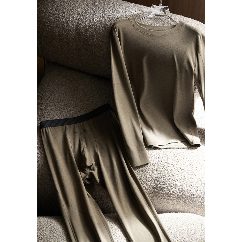 免内裤结构男士保暖内衣两件套