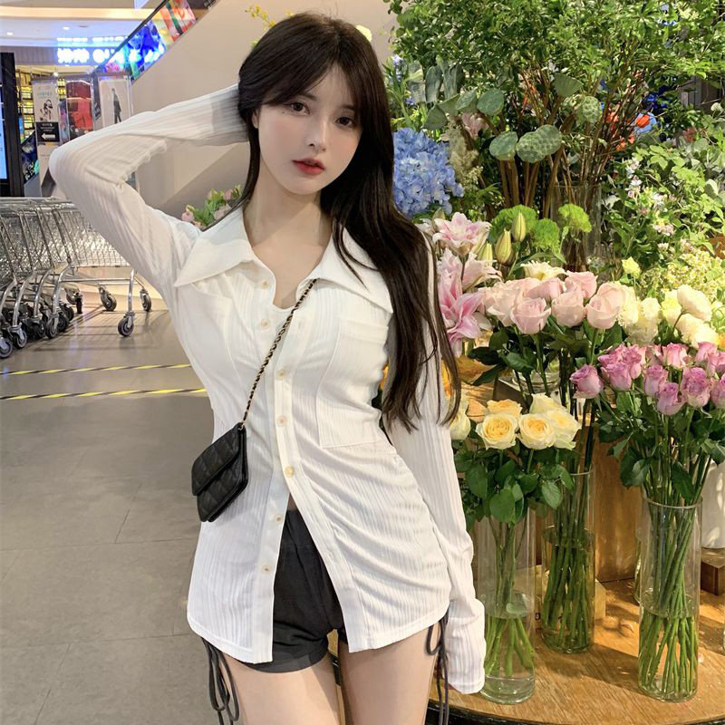 허리 디자인의 여성용 화이트 셔츠 봄 긴팔 기질 셔츠 홍콩 스타일의 시크한 슬림 핏 순수 정욕 탑