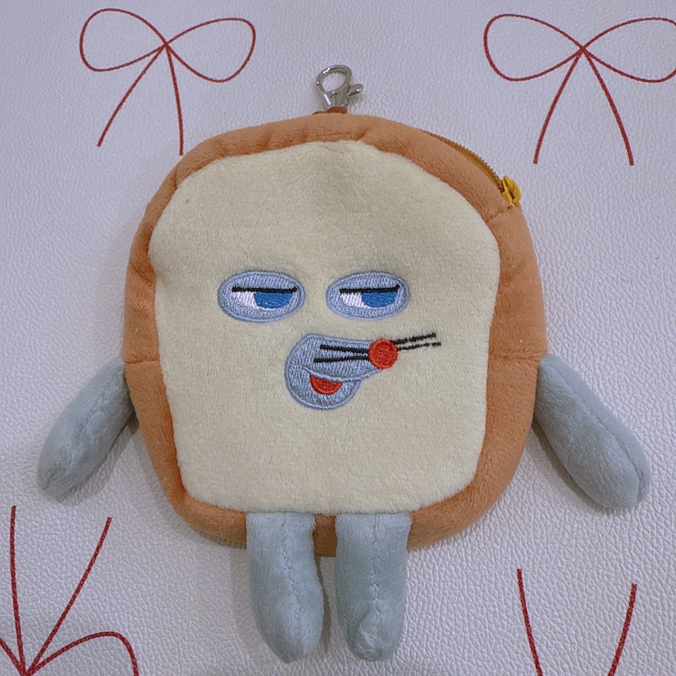 包邮日本面包小偷毛绒卡包可爱吐司造型立体收纳零钱包挂饰钥匙扣,箱包皮具/热销女包/男包,小方包,淘宝优惠券,粉丝福利购,淘宝优惠卷