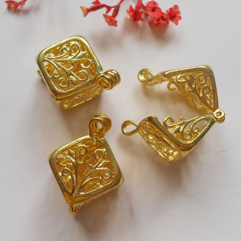 铸铜 黄铜可打开菱形吊坠 手工diy古风饰品配件复古花纹镂空吊饰