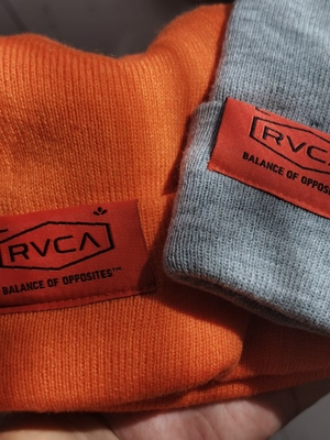 rvca 日本支线  红标 刺绣logo 冷帽