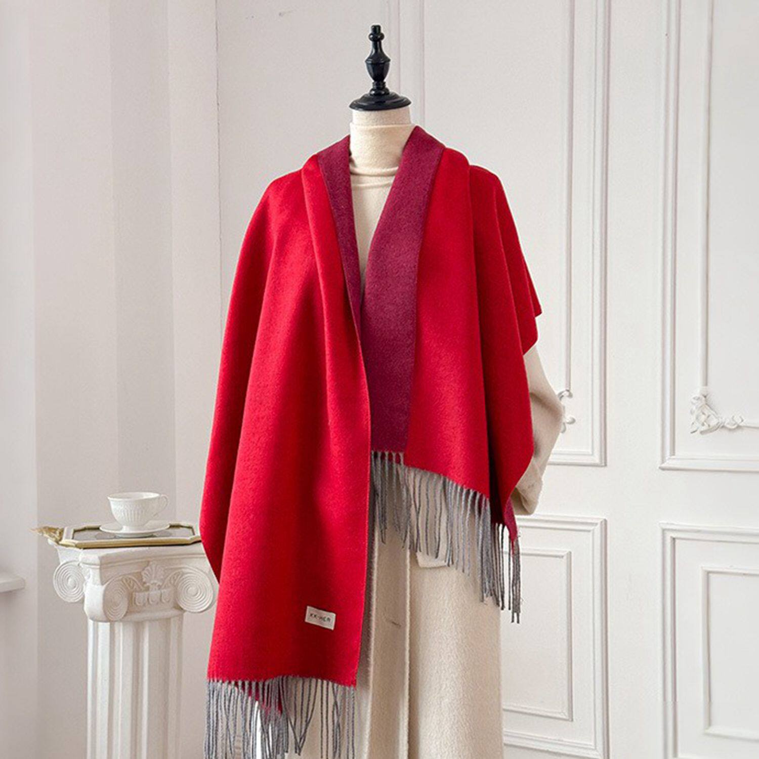 大红色围巾年会围脖加厚冬季保暖韩版百搭纯色双面流苏大披肩男女