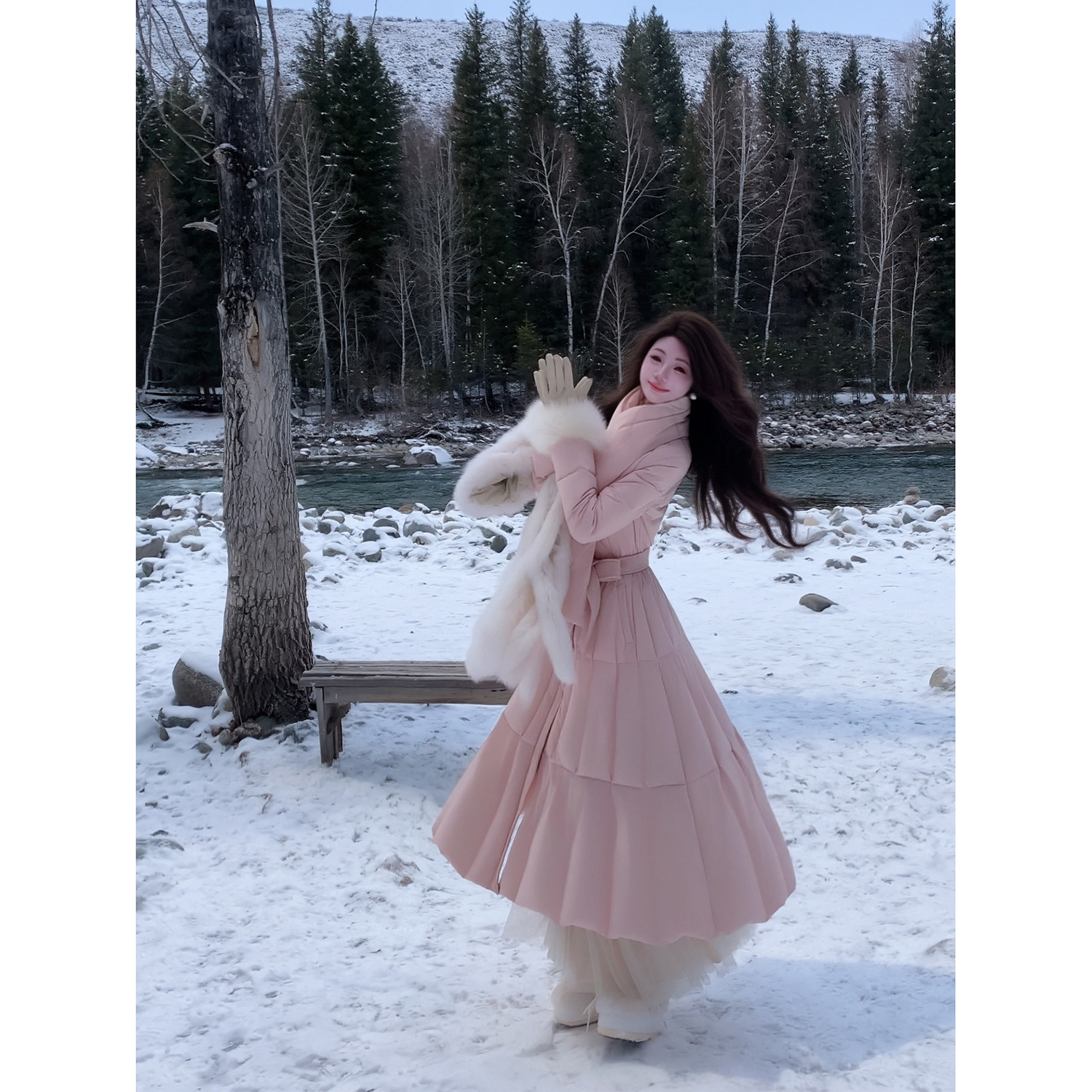 Sun雅乔【新品预热】围脖收腰长款公主羽绒服