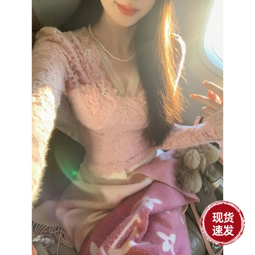 Sun雅乔【迷人香气】秋冬新款长袖3色V领网纱磨毛蕾丝打底上衣女