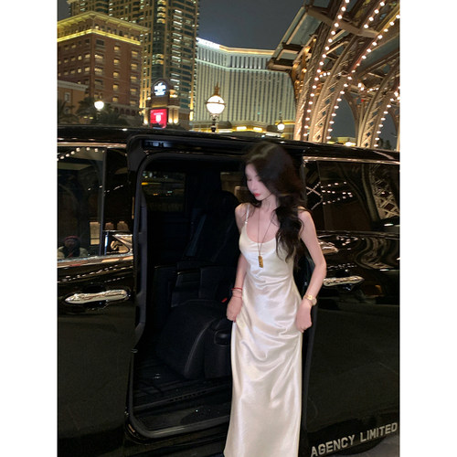 雅乔【莹华璀璨】夏季新款连身裙A字裙时尚名媛风吊带连衣裙长裙