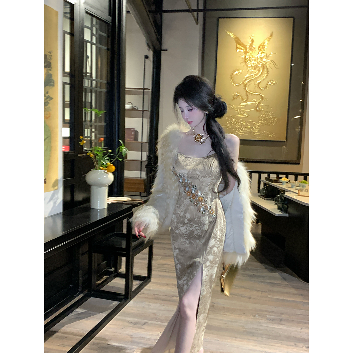 Sun雅乔【金花梦】金色麂皮绒吊带连衣裙宴会裙
