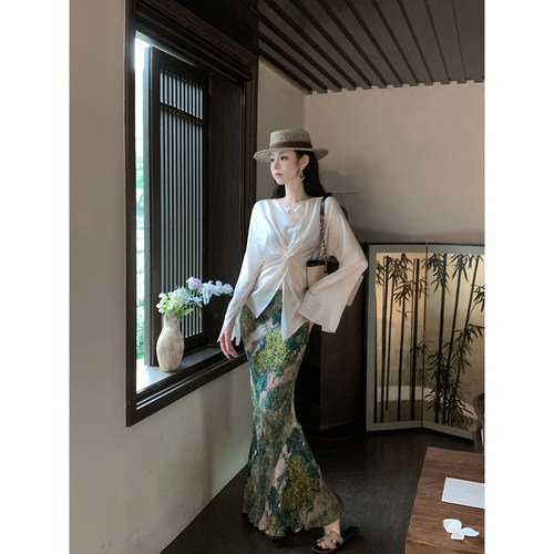 Sun雅乔【山长水阔】夏季小众油画感艺术印花感褶皱半身裙长裙子