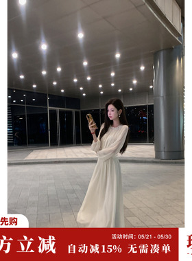 Sun雅乔【维纳斯琴曲】早秋白色长袖轻奢灯笼雪纺连衣裙气质长裙