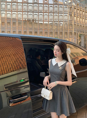 Sun雅乔 夏季通勤减龄高级感气质灰色短款无袖娃娃领百褶裙连衣裙