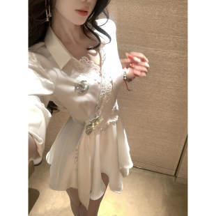 Sun雅乔【漫游情书】秋装不规则设计感蕾丝花边白色长袖衬衫短裙