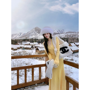 修身 秋冬新款 蕾丝拼接毛衣裙羊毛针织连衣裙 糯糯暖晴 Sun雅乔