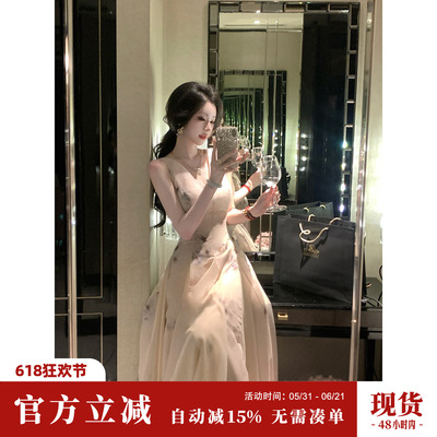 Sun雅乔【水月镜花】晕染花朵印花V领收腰连衣裙