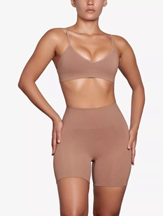 特29元skims soft smoothing收腹三分裤打底防走光滑油润面料