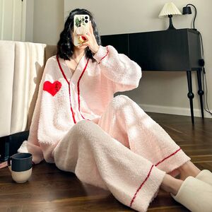 爱心开衫冬季睡衣女软绵绵加厚保暖可外穿新款时尚简约休闲家居服