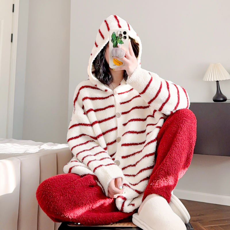 软绵绵连帽长款睡衣睡袍家居服女