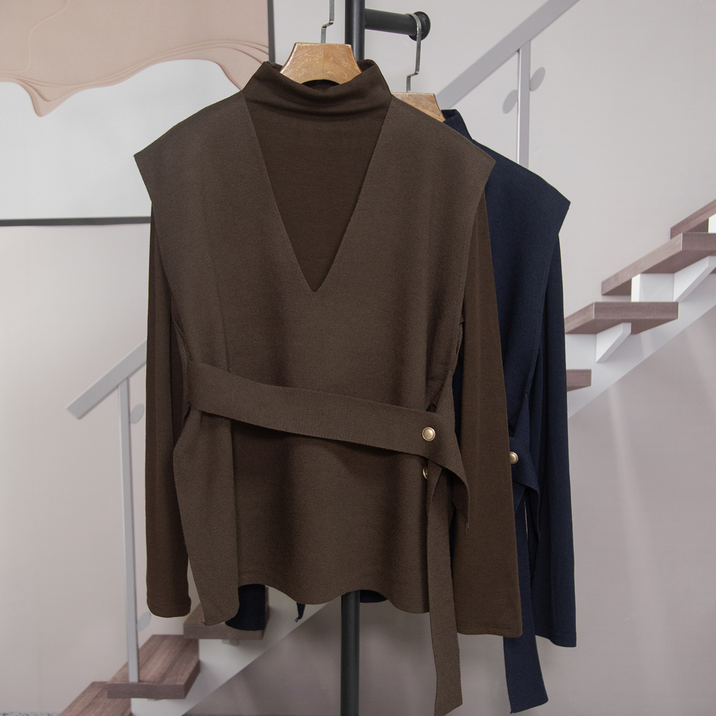 时尚洋气半高领打底衫T恤