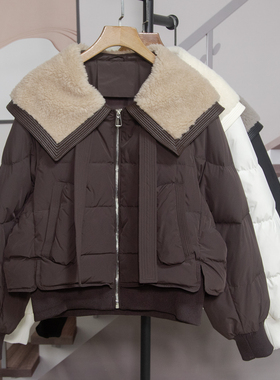 时尚羊羔毛翻领短款鸭绒羽绒服女2025冬季新款宽松百搭外套70001