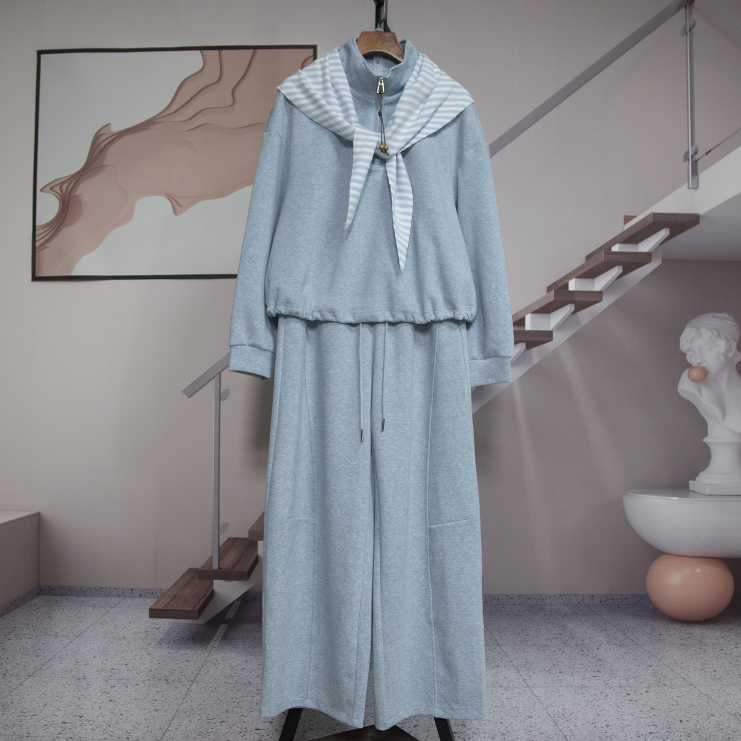 时尚休闲立领半拉链卫衣阔腿裤两件套女2026春秋新款时尚套装7608