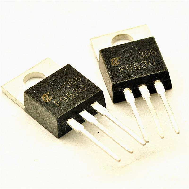 P沟道场效应管 IRF9630 6.5A/200V/0.8欧/74W TO-220