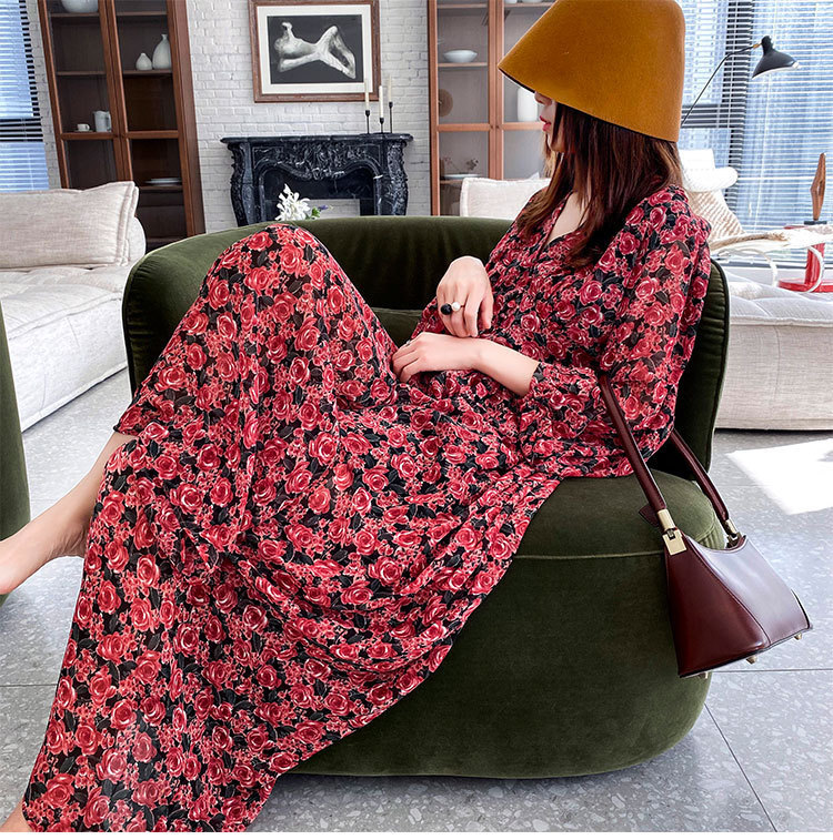 Mid length broken Flower Chiffon Dress 2020 new spring and autumn long sleeve high waist loose large size retro French skirt