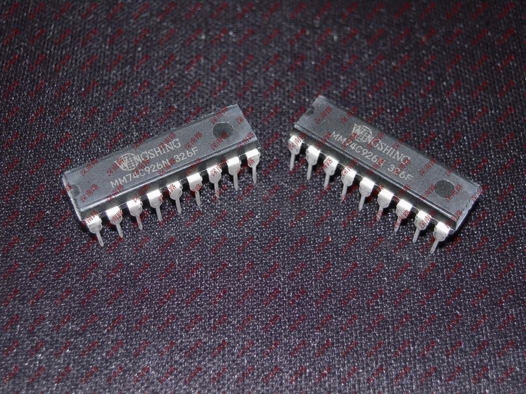 显示器驱动芯片MM74C92674C926