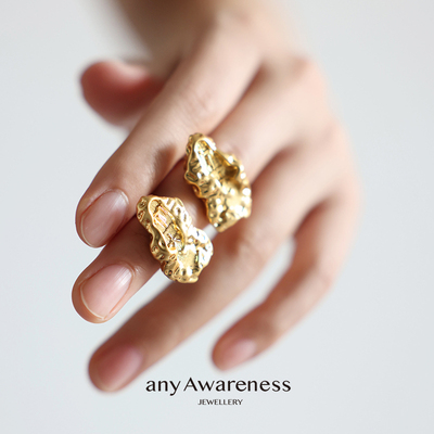 Anyawareness原创复古雕刻耳钉
