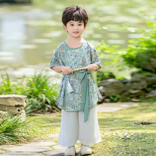 新中式儿童长袍汉服新款中国风气质男童唐装古风表演服两件套日常