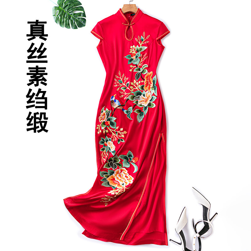 旗袍桑蚕丝连衣裙重磅婚宴素绉缎