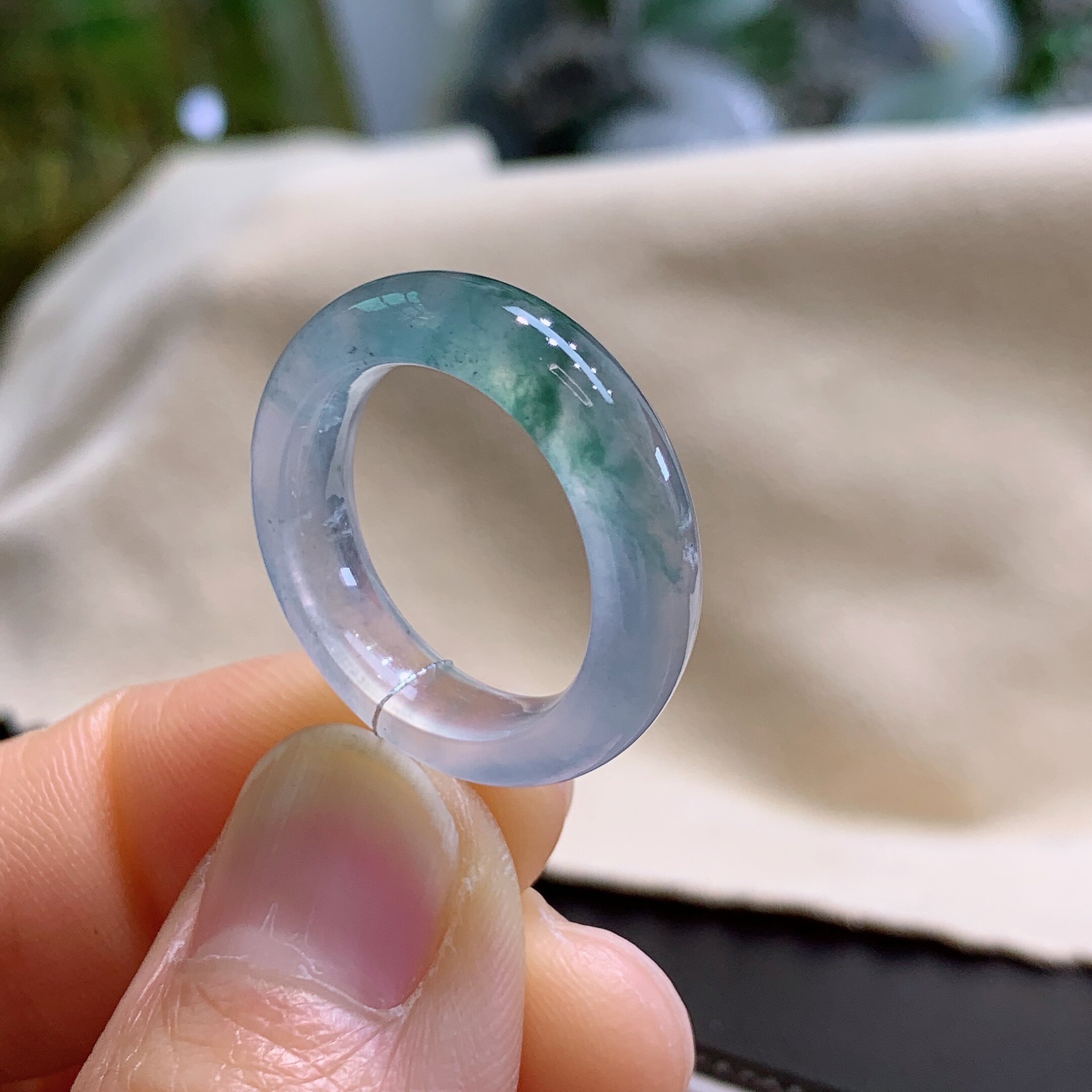 13圈口缅甸天然翡翠A货冰飘花戒指