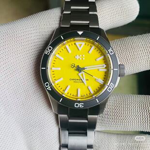 Christopher Ward 限量夜光陶瓷钛合金瑞士天文台自动机械男手表